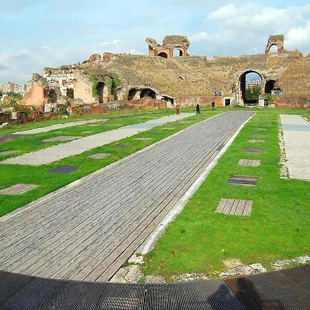 Scalzone Hotel Castel Volturno