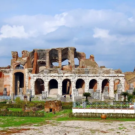 Scalzone Szálloda 3*