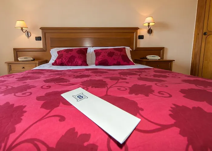 Hotel Scalzone 3*